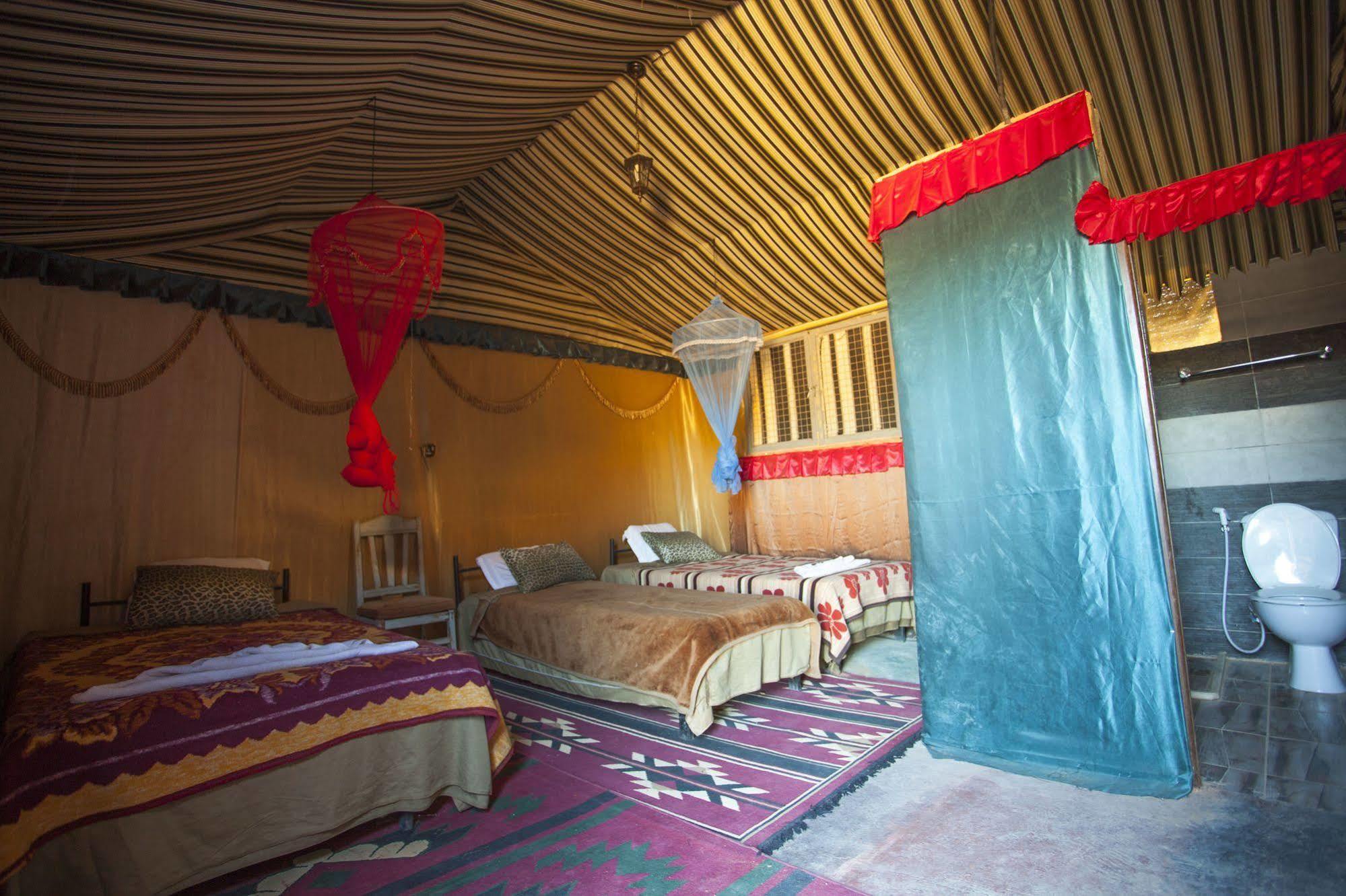 Captain'S Desert Camp Wadi Rum Eksteriør billede